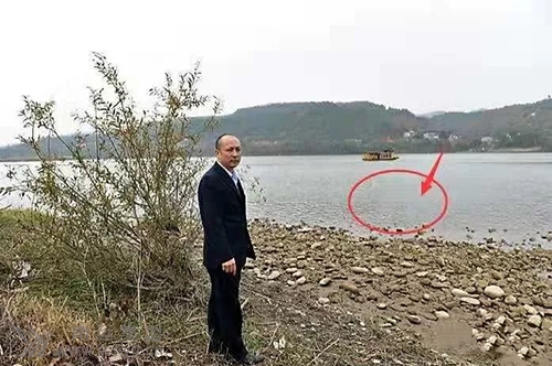 06.jpg