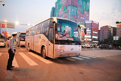 06.jpg