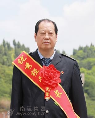 02.jpg